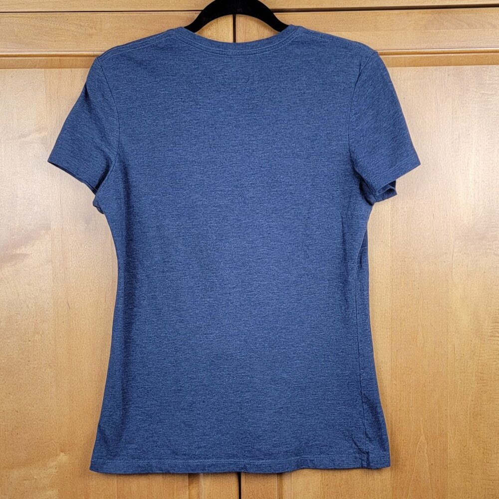 NFL Team Apparel Patriots NFL Football Heather Blue V-Neck Short Sleeve Tee - L - Picture 4 of 6